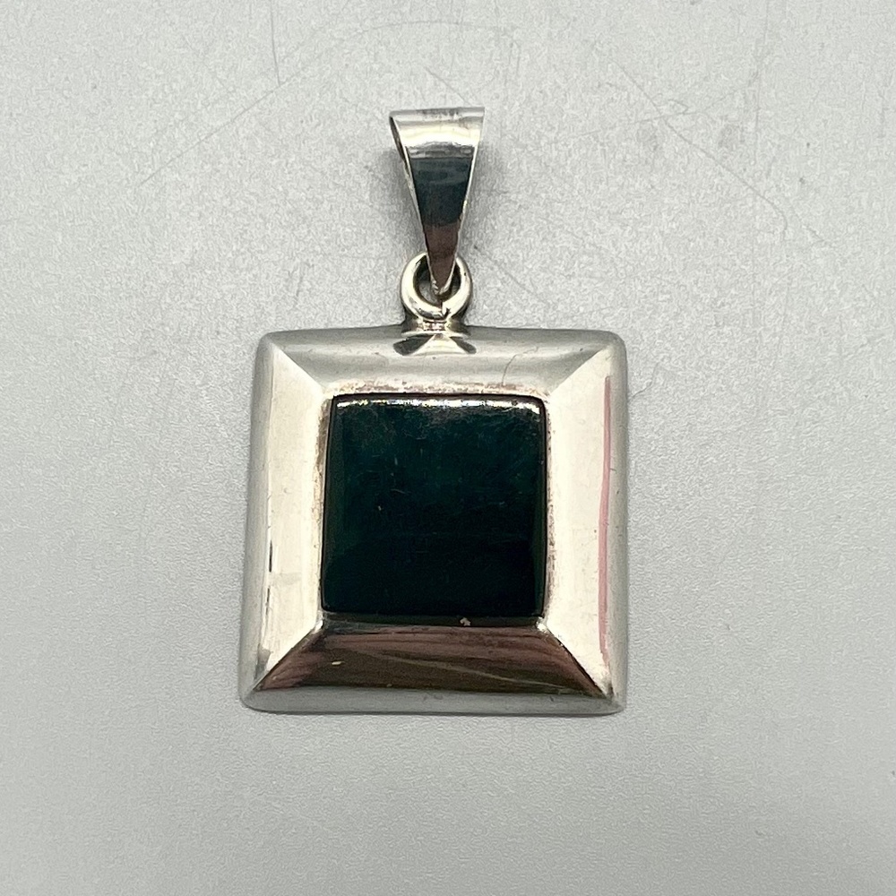 Sterling Silver & Onyx Pendant